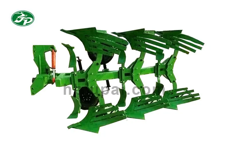 Hydraulic reversible plough