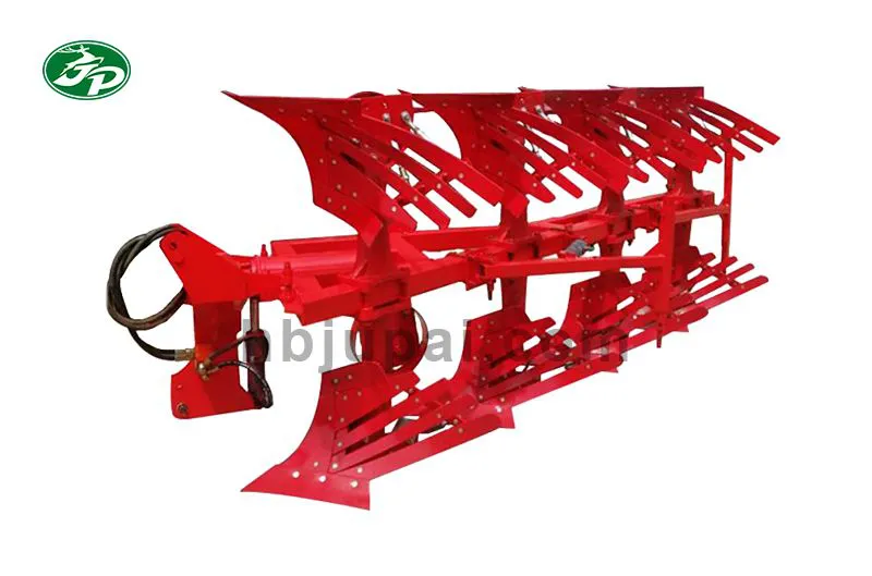 Hydraulic reversible plough