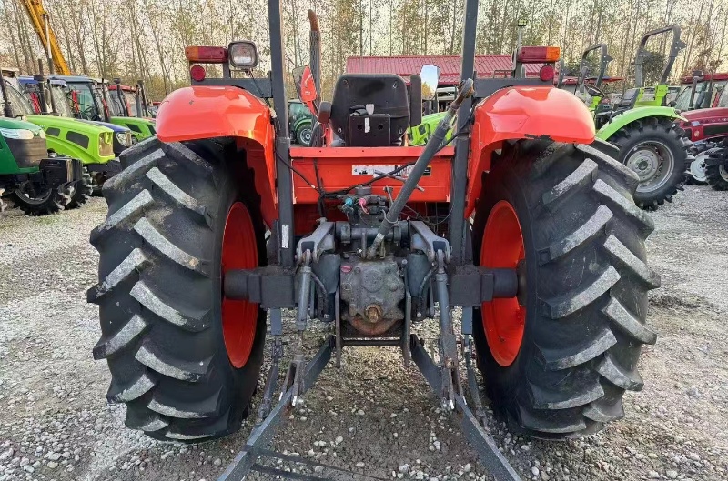 KUBOTA M954K/M954KQ TRACTOR